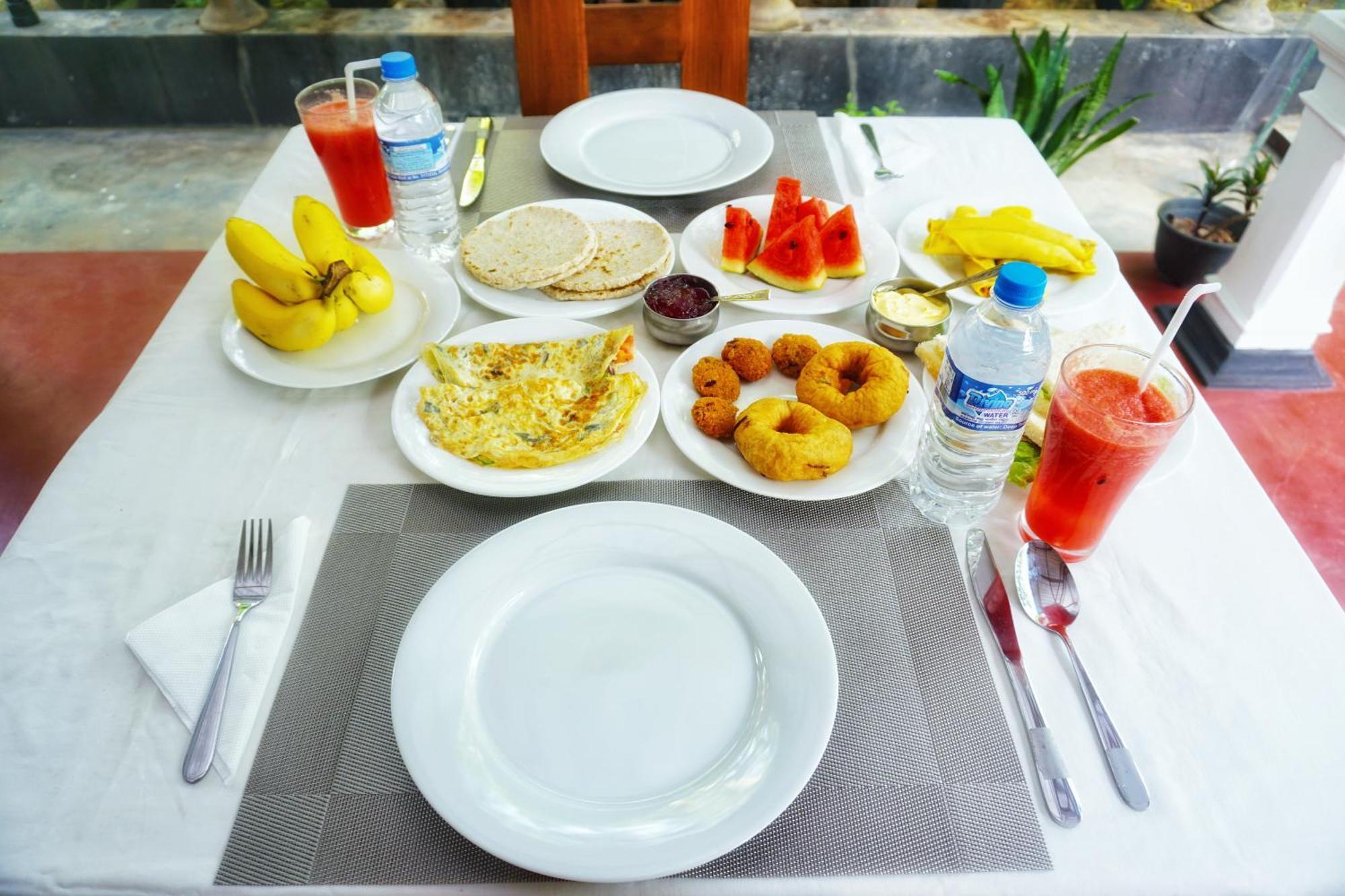 Sashini Homestay Сигирия Экстерьер фото
